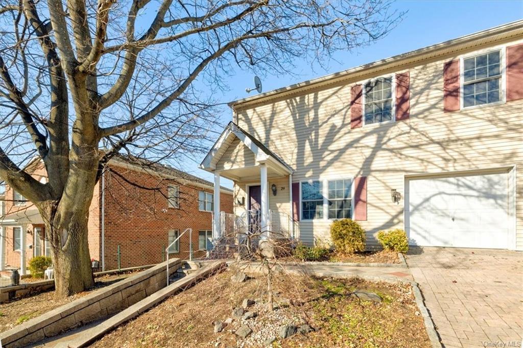 29 Dunston Ave, Yonkers, NY 10701 Room for Rent in Yonkers, NY