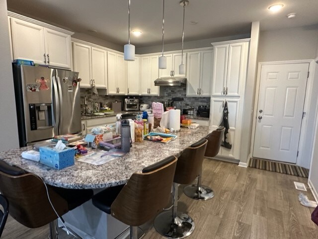 Foto del edificio - 985 Times Square Dr