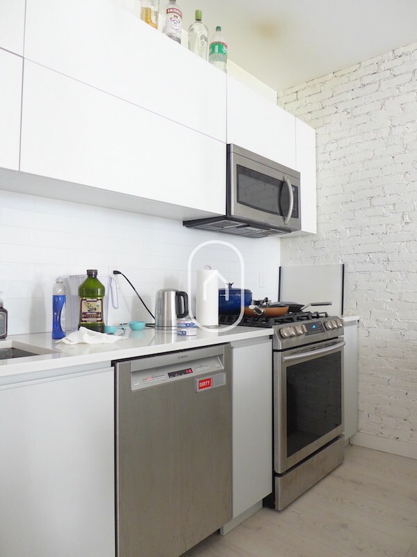 Building Photo - 3 Wigglesworth St