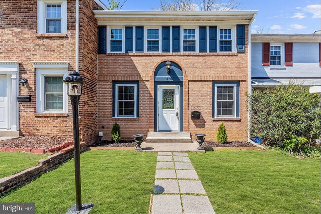 Entrada exterior 1 - 1420 Deerfield Ln