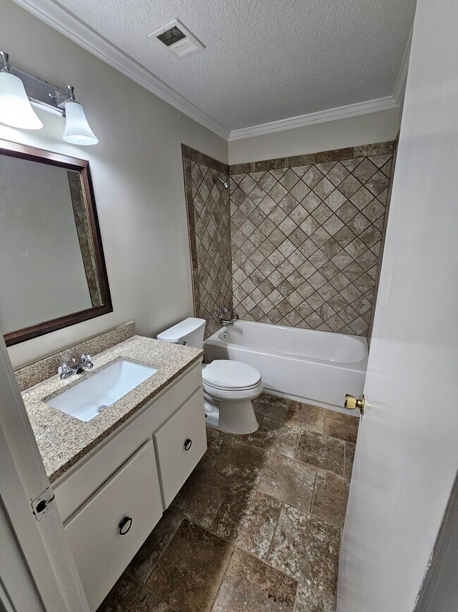 Foto del edificio - High Point Terrace Apartments