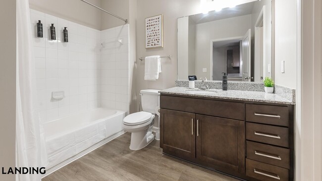 Building Photo - 8100 Palisades Cir