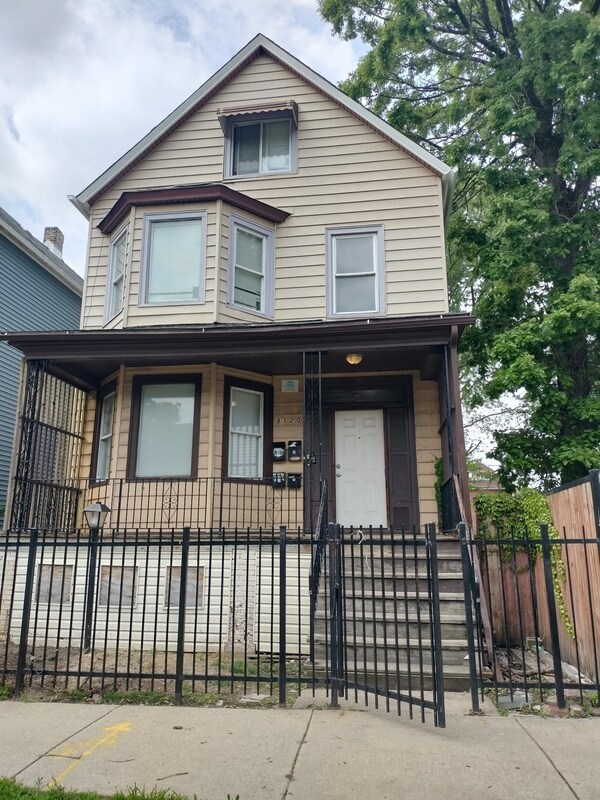 Foto del edificio - 8320 S Muskegon Ave