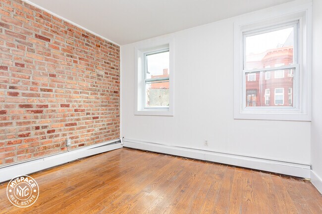 Building Photo - 753 Sterling Pl