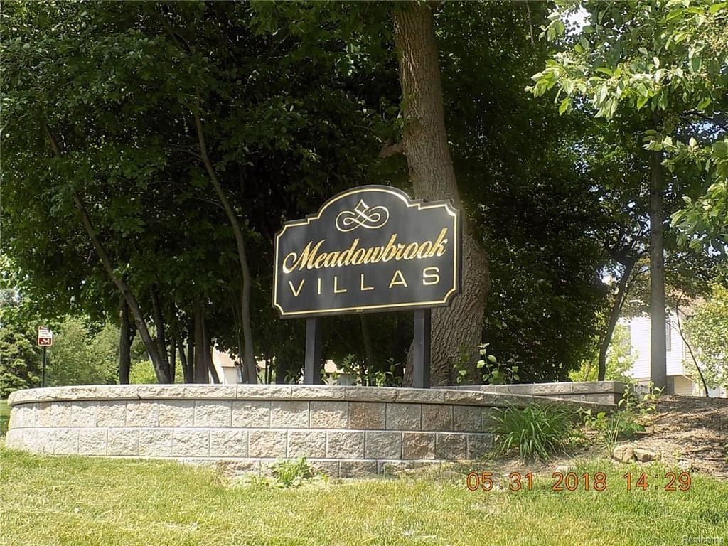 3059 Debra Ct, Auburn Hills, MI 48326 Condo for Rent in Auburn Hills