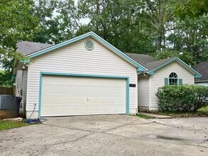 Building Photo - 103 Bachlott Rd
