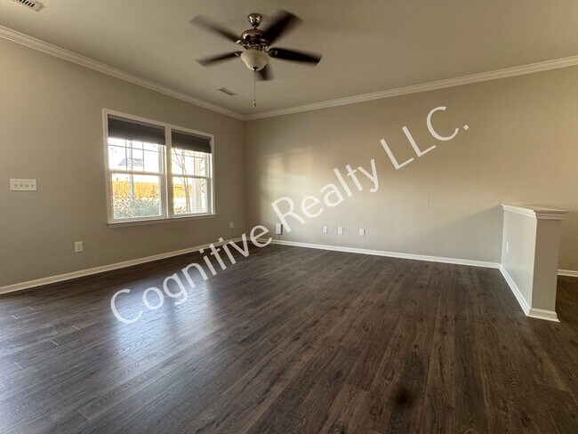 Foto del edificio - 115 Fortress Dr