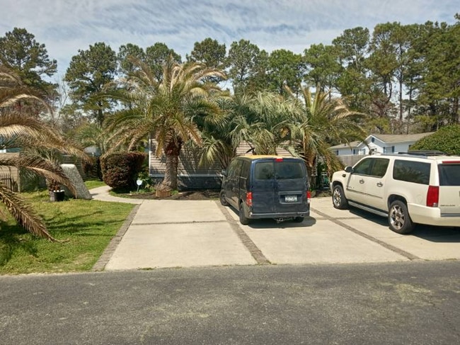 Foto del edificio - 881 Whaler Pl