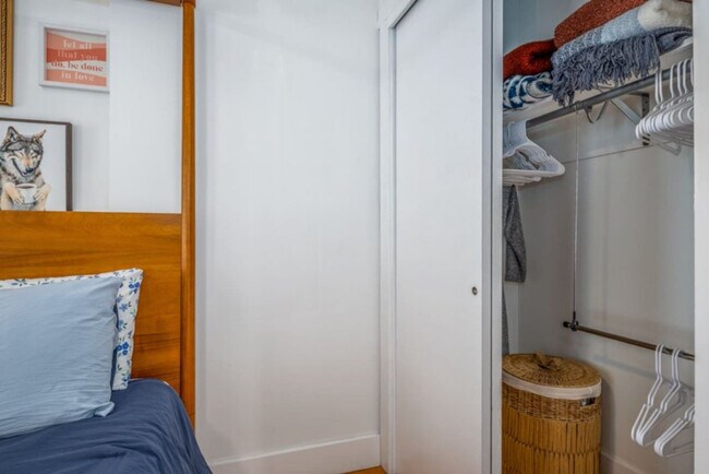 Foto del edificio - 1626 Pleasant St
