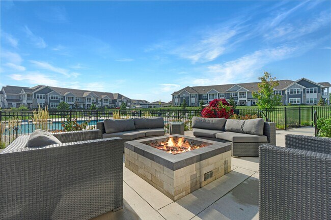 Brasero de gas exterior Seasons at Orchard Hills - Seasons at Orchard Hills