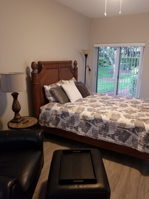 Foto principal - 8024 Carnoustie Plz