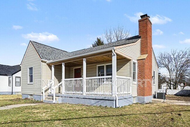 Building Photo - 2710 Hazel Ave