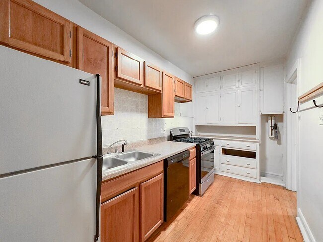 Foto del edificio - 4222 N Clark St