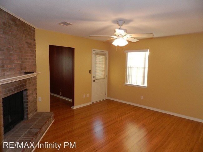 Building Photo - 3 br, 2 bath House - 4605 Laquinta Ct