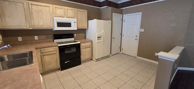 Building Photo - 4205 SW 55th Cir