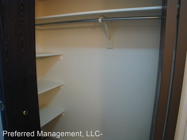 Building Photo - 112 Erickson Ct