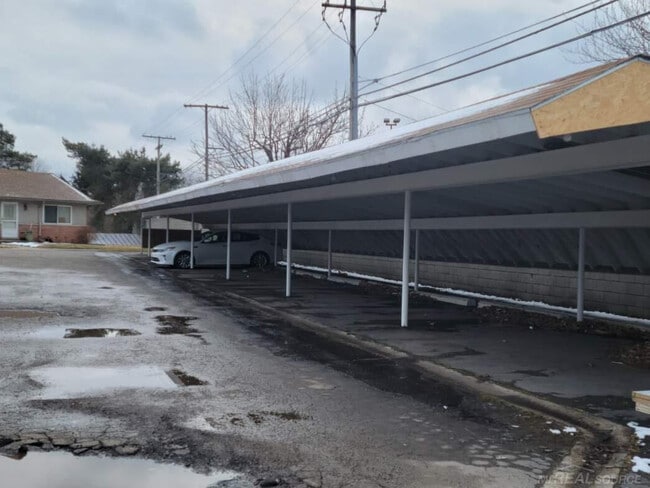 Building Photo - 22700 Stair St