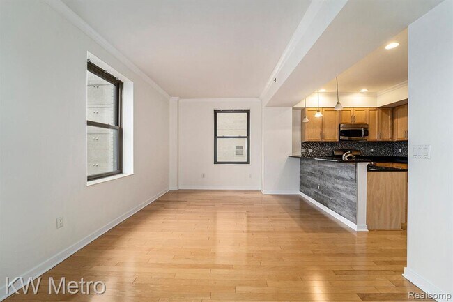 Foto del edificio - 1135 Shelby St