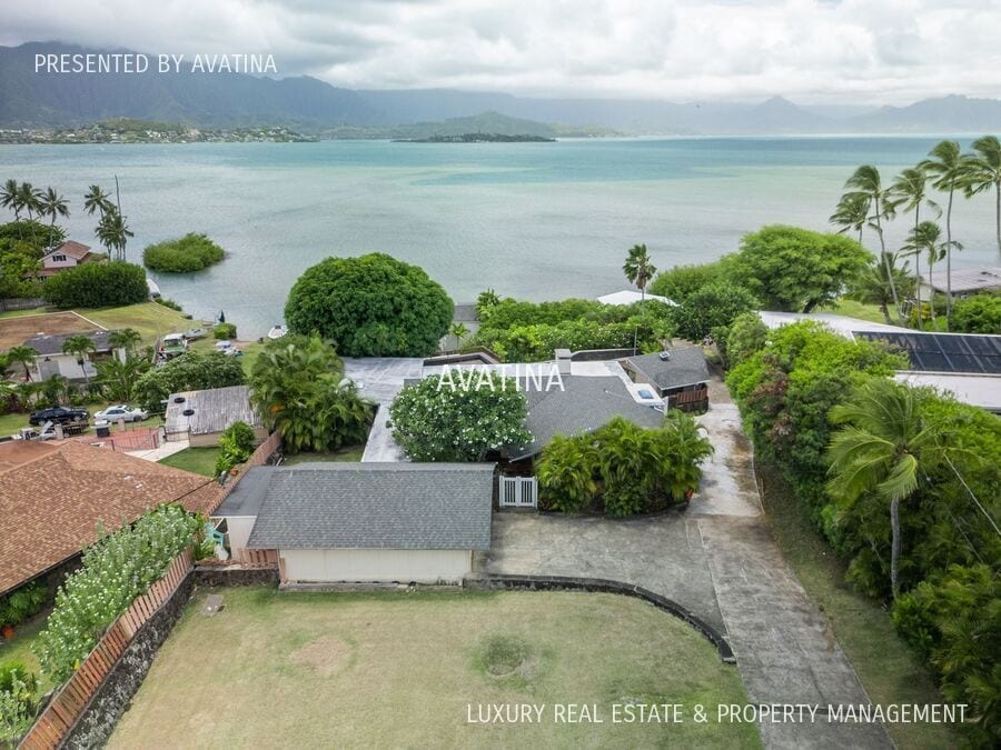 Primary Photo - 44-325-325 Kaneohe Bay Dr