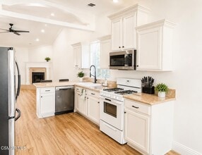 Building Photo - 11425 Blue Grass Dr