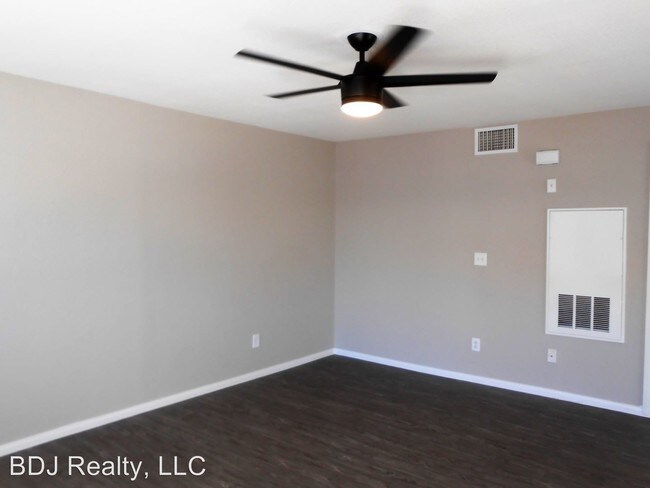 Building Photo - 1 br, 1 bath House - 651 ANNE LN