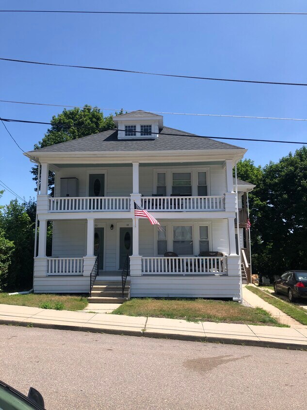 18 May St Unit 18, Blackstone, MA 01504 Apartments in Blackstone, MA