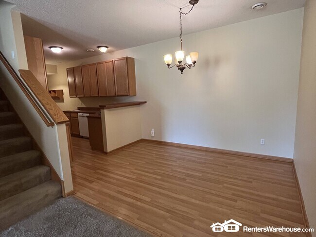 Building Photo - 17058 Embers Ave