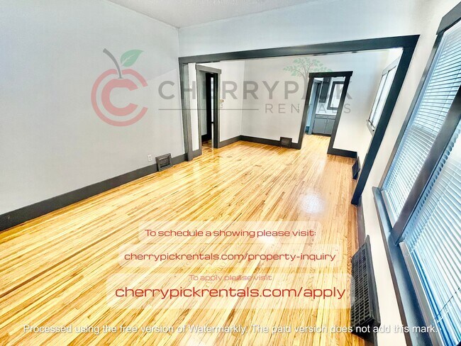 Foto del edificio - 3440 Anaheim Dr