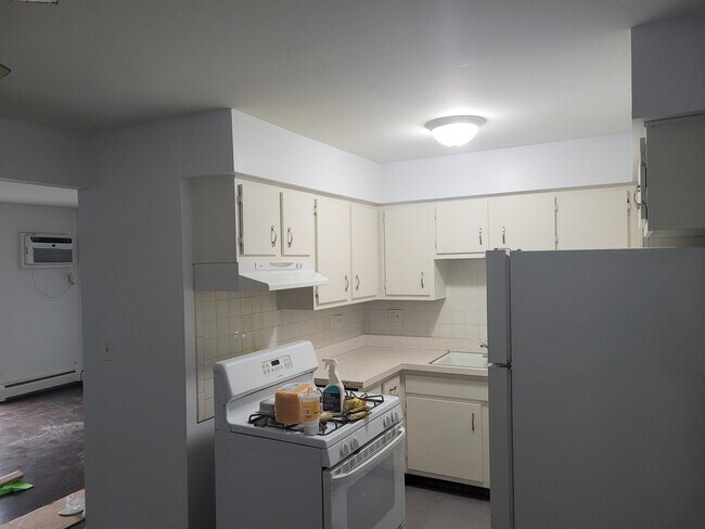 Building Photo - 1315 Baldwin Ct