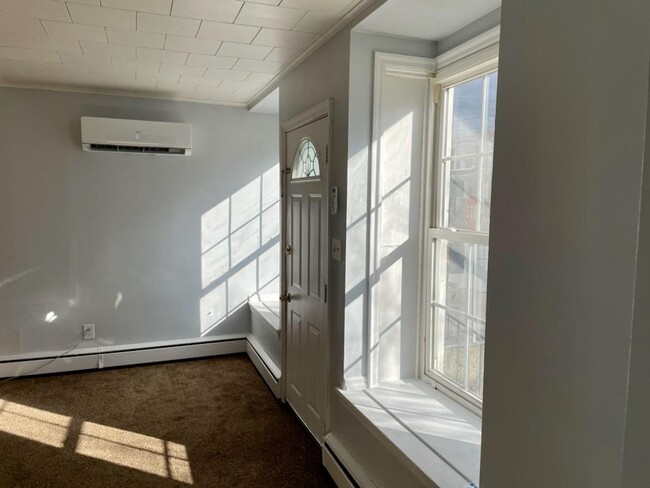 Living room - 601 Bosler Ave