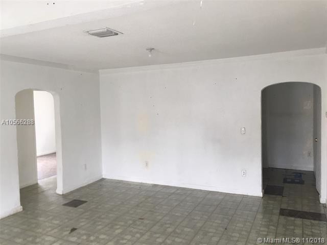 Building Photo - 820 NW 65th St