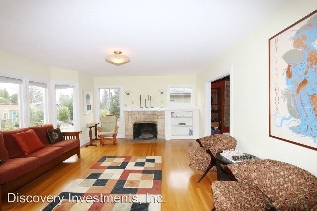 Building Photo - 2 br, 1 bath House - 1038 Ordway St.