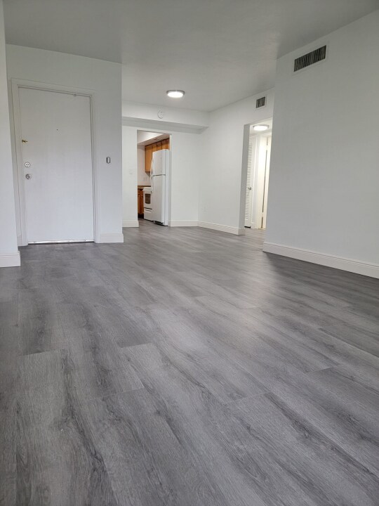 Foto del edificio - 7610 SW 82nd St