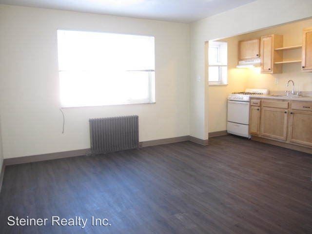 Building Photo - 1022 Findley Dr