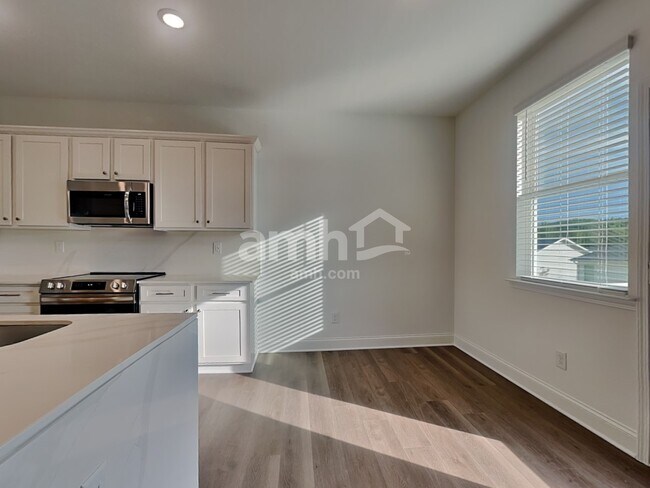 Foto del edificio - 1654 Soapstone Rd
