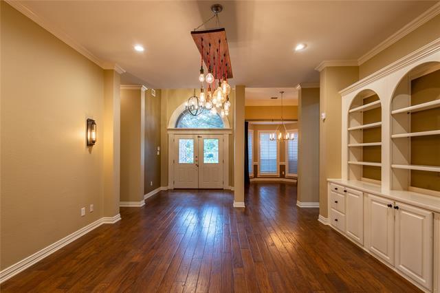 Foto del edificio - 325 Highland Oaks Cir
