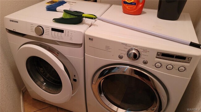 Foto del edificio - 1807 E Lipan Blvd