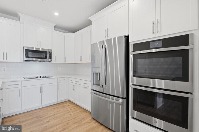 Building Photo - 44481 Wolfhound Sq