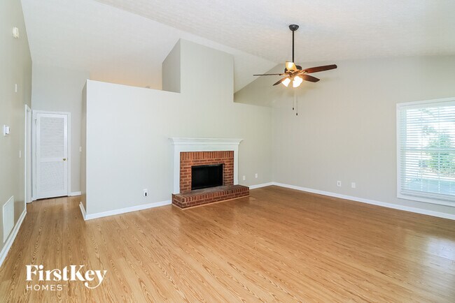 Foto del edificio - 3584 Homewood Ln