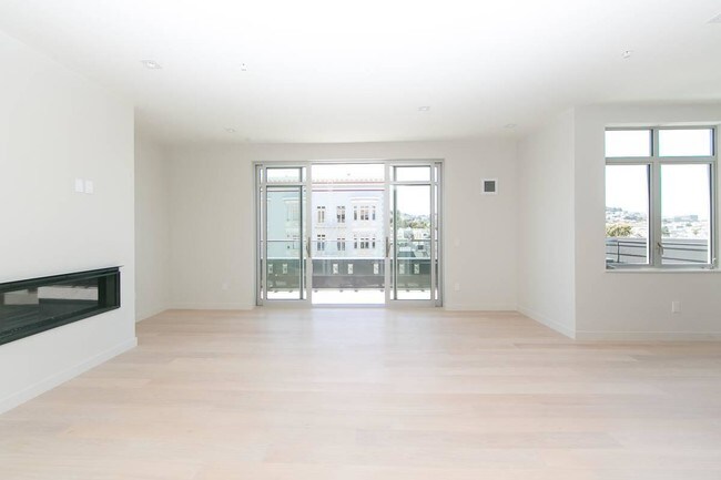 Building Photo - 3 bedroom in San Francisco CA 94110