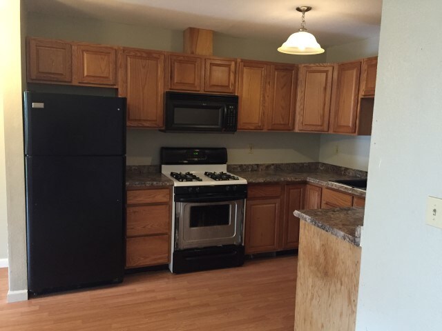 Building Photo - 5915 Prosperity Dr