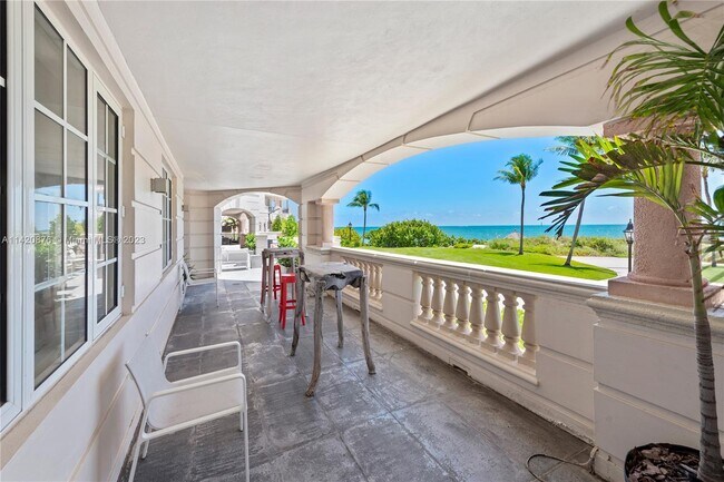 Foto del edificio - 7716 Fisher Island Dr