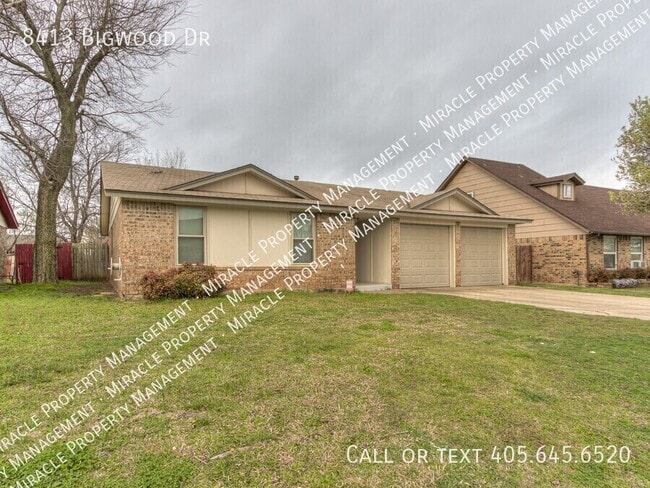 Photo - 8413 Bigwood Dr House