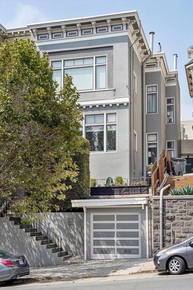 Building Photo - 2232 California St
