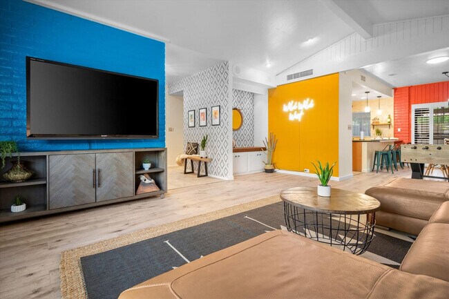 Foto del edificio - 4525 N 66th St