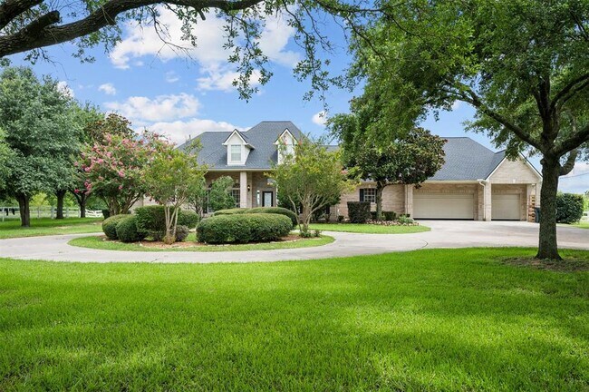 Foto del edificio - 25554 Beckendorff Rd