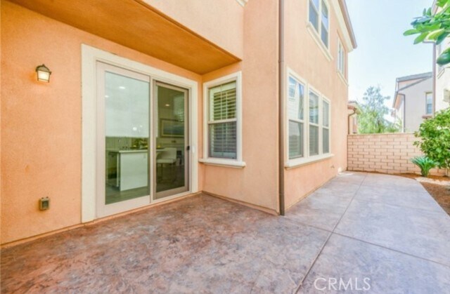 Building Photo - 45 Scarlet Bloom