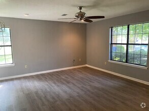 Building Photo - 755 Cherub Ct
