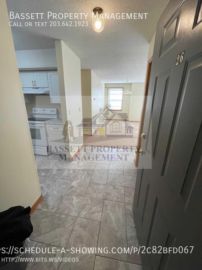 Foto del edificio - 30 Stoneycrest Dr