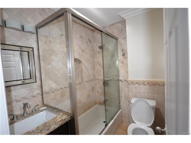 Building Photo - 4627 Highgrove Ave